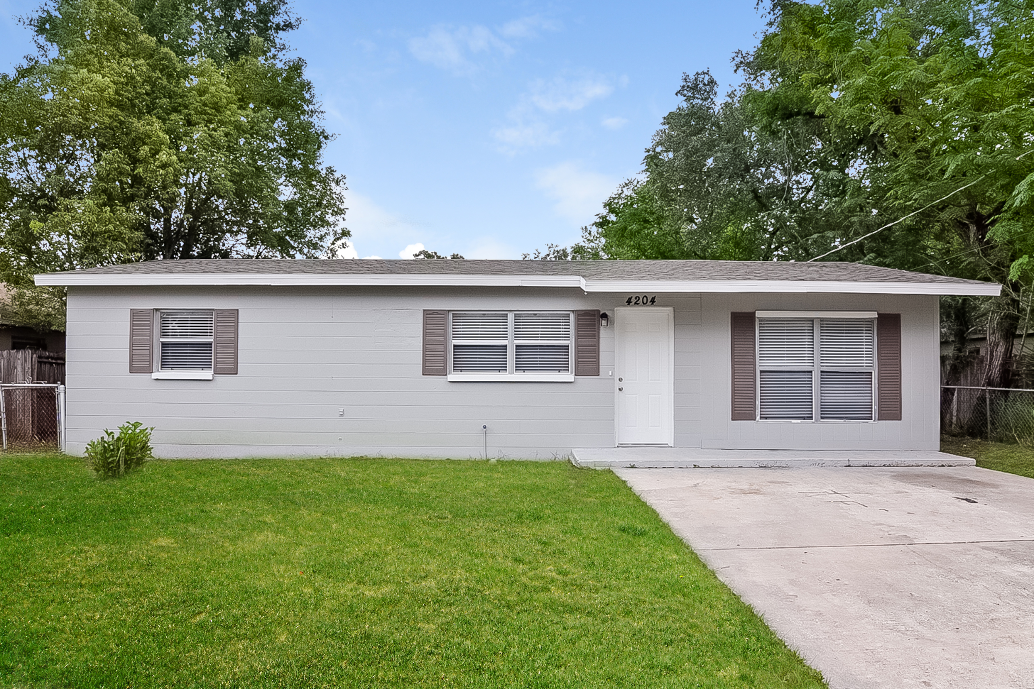 4204 E Wilma St Tampa, FL 33617